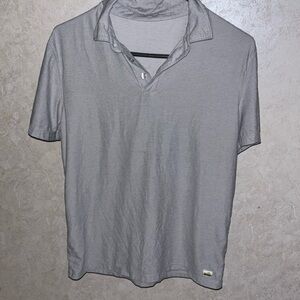 Men’s vuori preppy logo